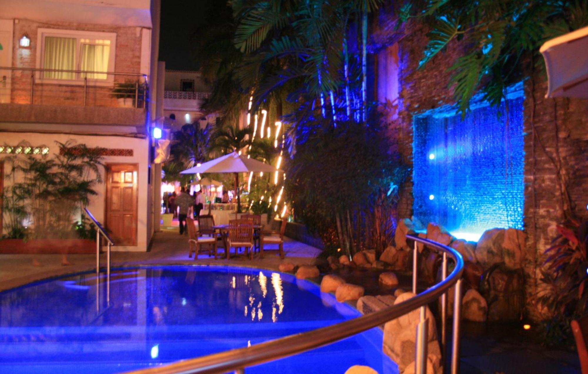 Hotel Rio Malecon Puerto Vallarta Dış mekan fotoğraf