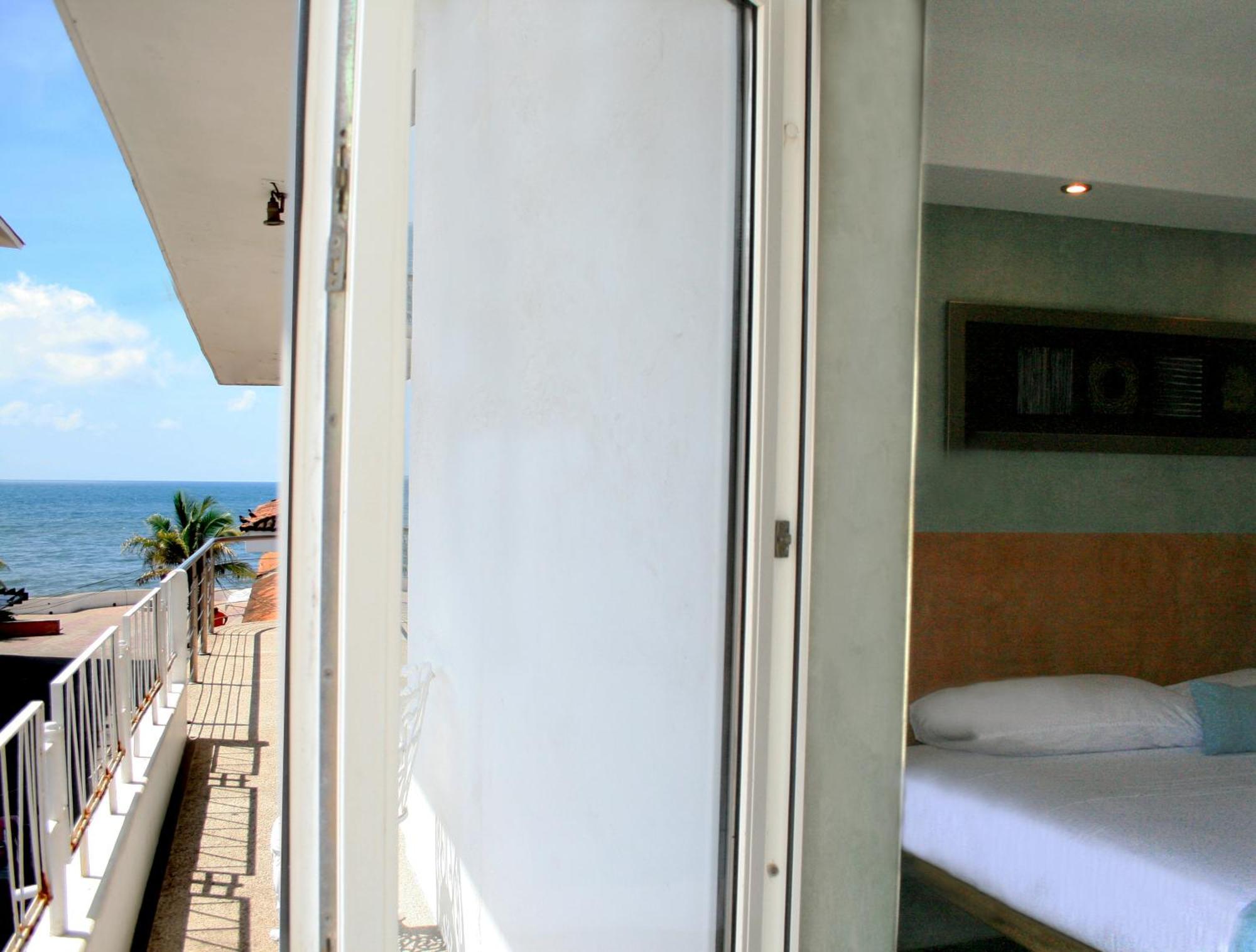 Hotel Rio Malecon Puerto Vallarta Dış mekan fotoğraf