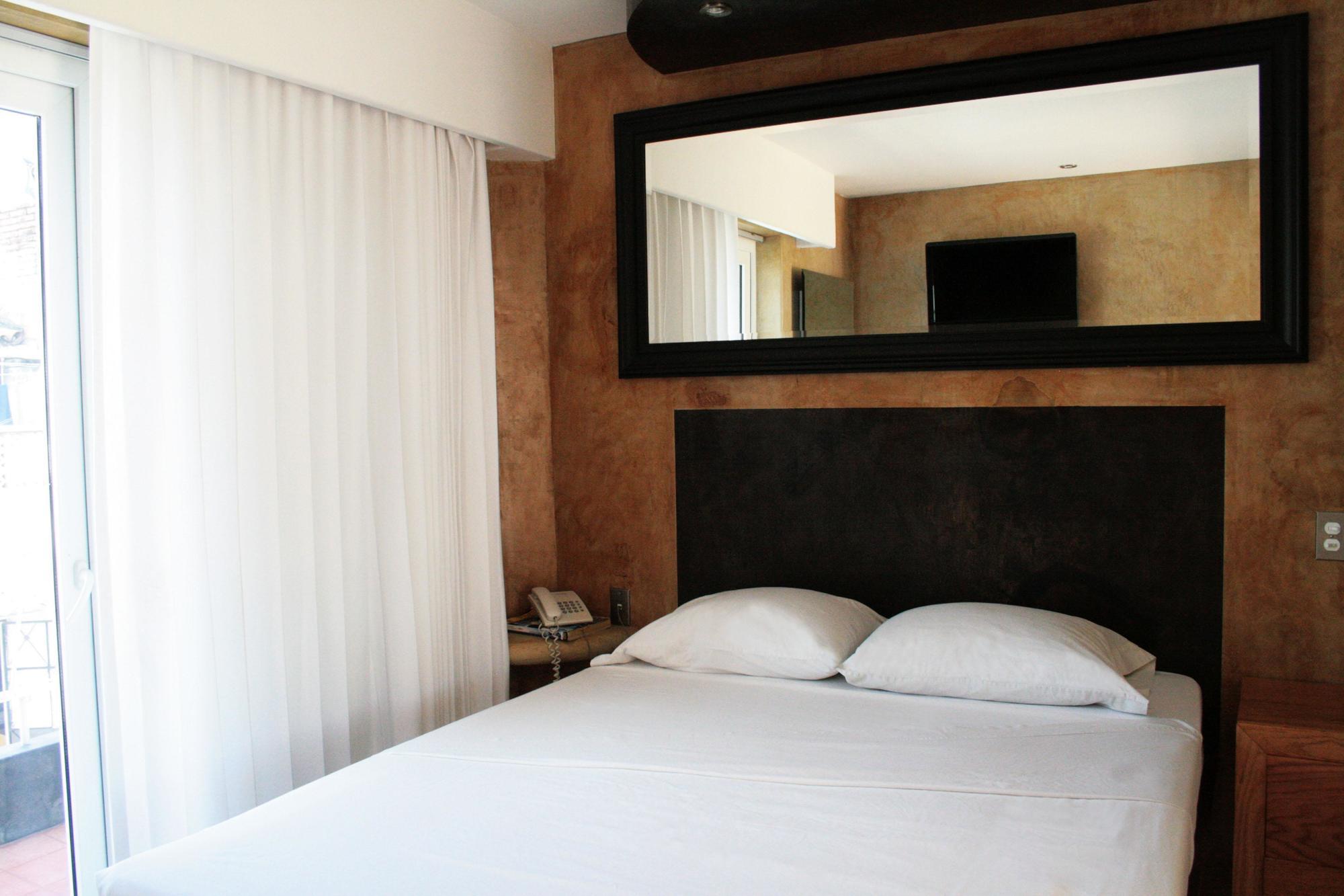 Hotel Rio Malecon Puerto Vallarta Dış mekan fotoğraf